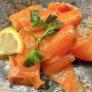 훈제 연어 마리네