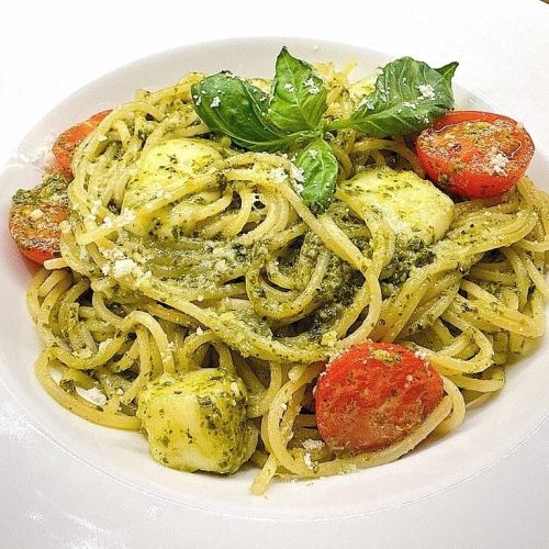 モッツアレラチーズのジェノベーゼパスタセット