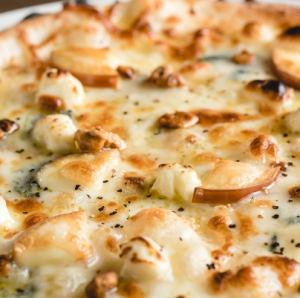 クアトロフォルマッジ