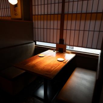 テーブル席