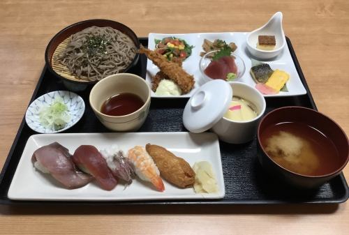 彩りランチ