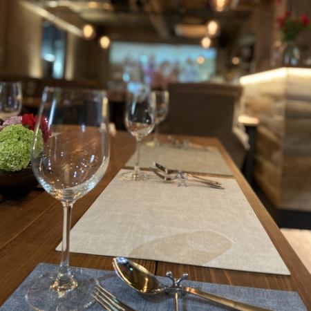 【忘新年会にも◎全5品カジュアルコース◇2時間飲み放題付】¥5000(税込)16名様以上で貸切可!