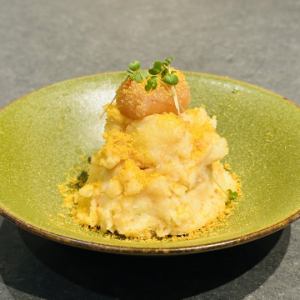 カラスミと明太子のポテトサラダ