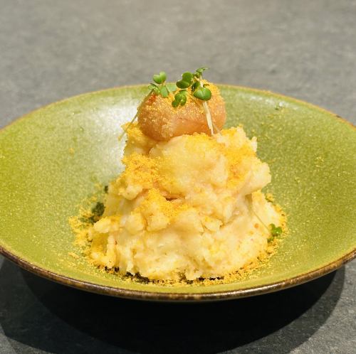 カラスミと明太子のポテトサラダ