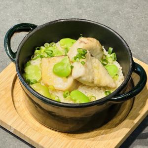カンパチとそら豆のリゾピラフ