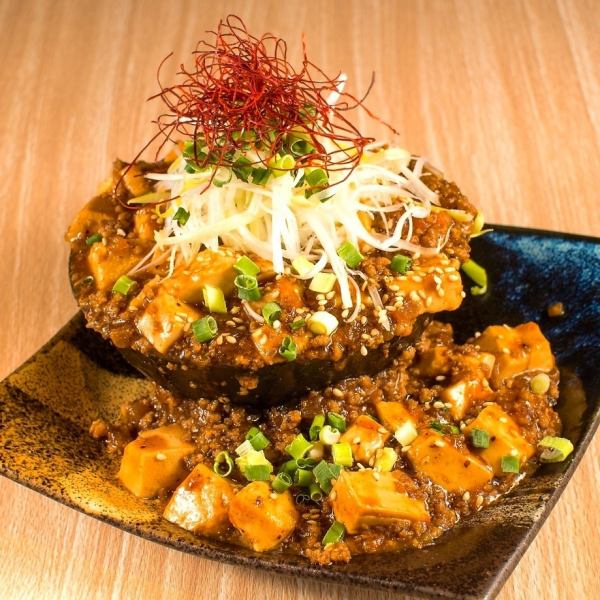 Almost all the menu items are all-you-can-eat and drink, but there is also a wide selection of single dishes for a great deal! A lively izakaya in the middle of Kumamoto