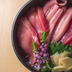 Bluefin tuna rice bowl