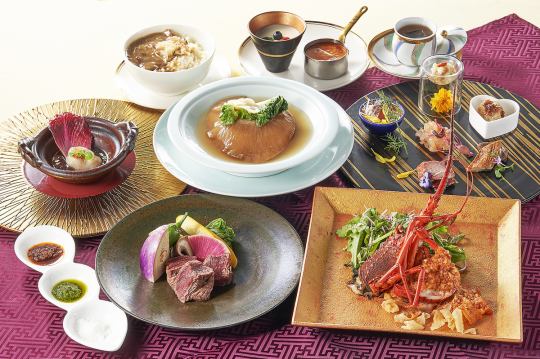 2小時櫻花無限暢飲套餐，附煮魚翅及嚴選食材21,500日圓→21,000日元