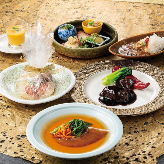 From October 1st: [Individually Served] Rose Course, perfect for anniversaries, including shark fin