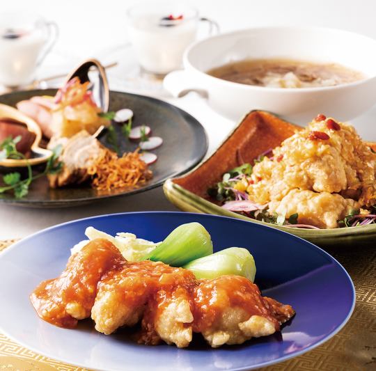 土日限定【お席&飲み放題2時間 大皿盛り 】王道中華料理 全7品7000円