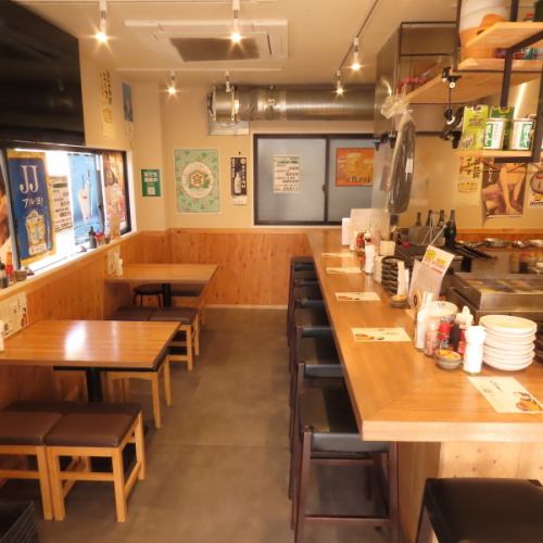 昭和の雰囲気で熱燗をクイ