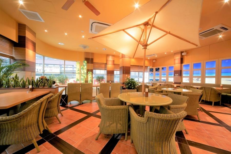The spacious interior has a peaceful atmosphere that makes you want to stay longer. Enjoy the taste of homemade pasta, pizza, and desserts, all made by hand!