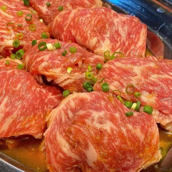 とにかく白米が進む！商標登録もしている当店の看板メニュー【飲むロース】