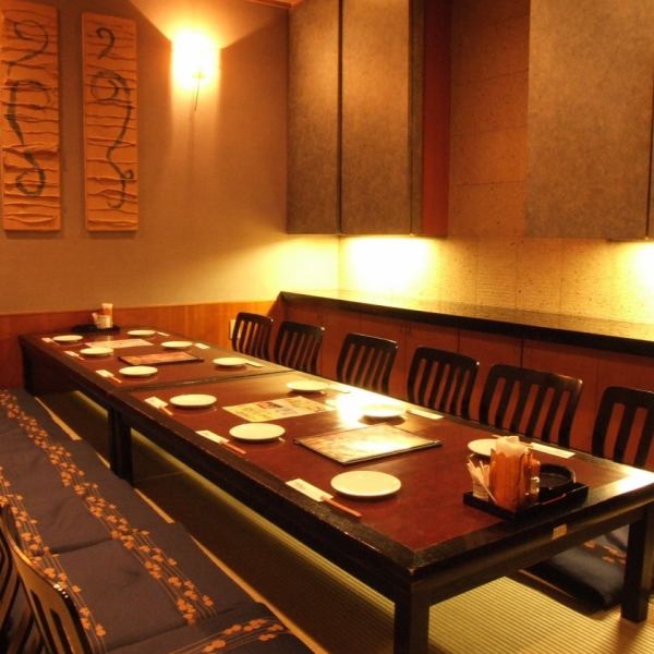 10名様程の宴席にはコチラの席が人気です。ゆったり寛げる座敷個室になっています。