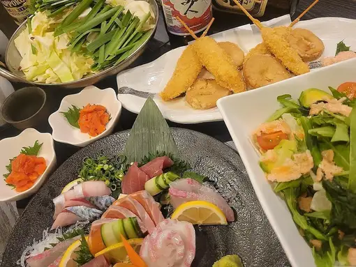 夏限定!瓶ビールも入った2H飲み放題込《よかたいおすすめ》鍋付博多コース◆全8品4500円(税込)