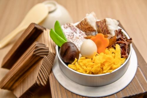 鯛のあっさり釜飯御膳