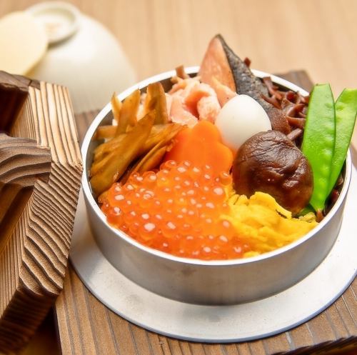 蟹といくらの釜飯御膳