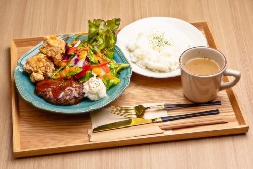 ハンバーグ×唐揚げプレート