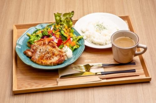 トンテキプレート