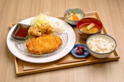 Pork loin cutlet x fried chicken set meal