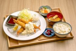 Fried shrimp set meal