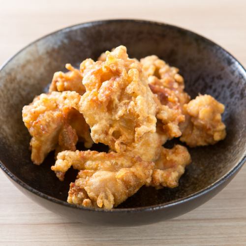 若鶏の唐揚げ5個入