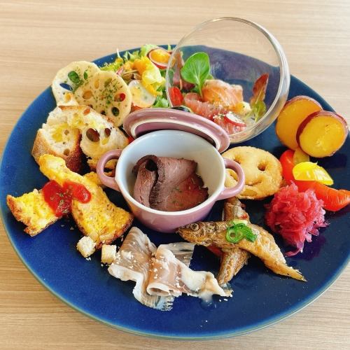 気まぐれ前菜プレート