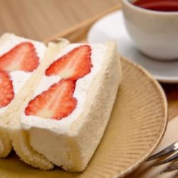 B set (seasonal fruit sandwich morning)