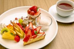 Chef's whimsical dessert plate