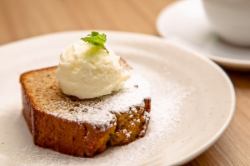 pound cake made with black tea