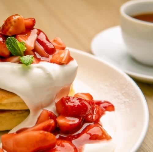 自家製のSWEETSと高級紅茶の相性は抜群です！