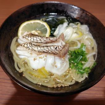 特製鯛塩ラーメン