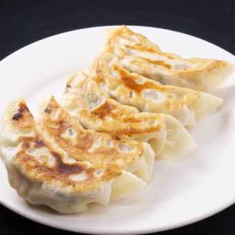 自家製焼き餃子５個