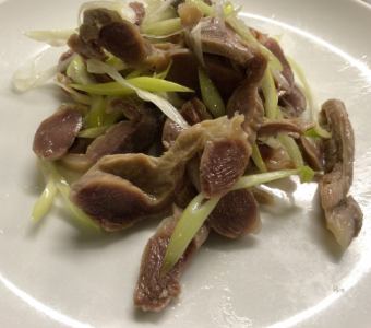 砂肝とネギ和え物