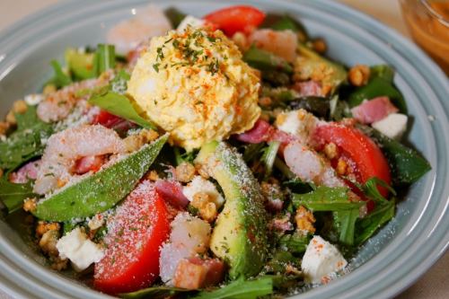 SYNC salad