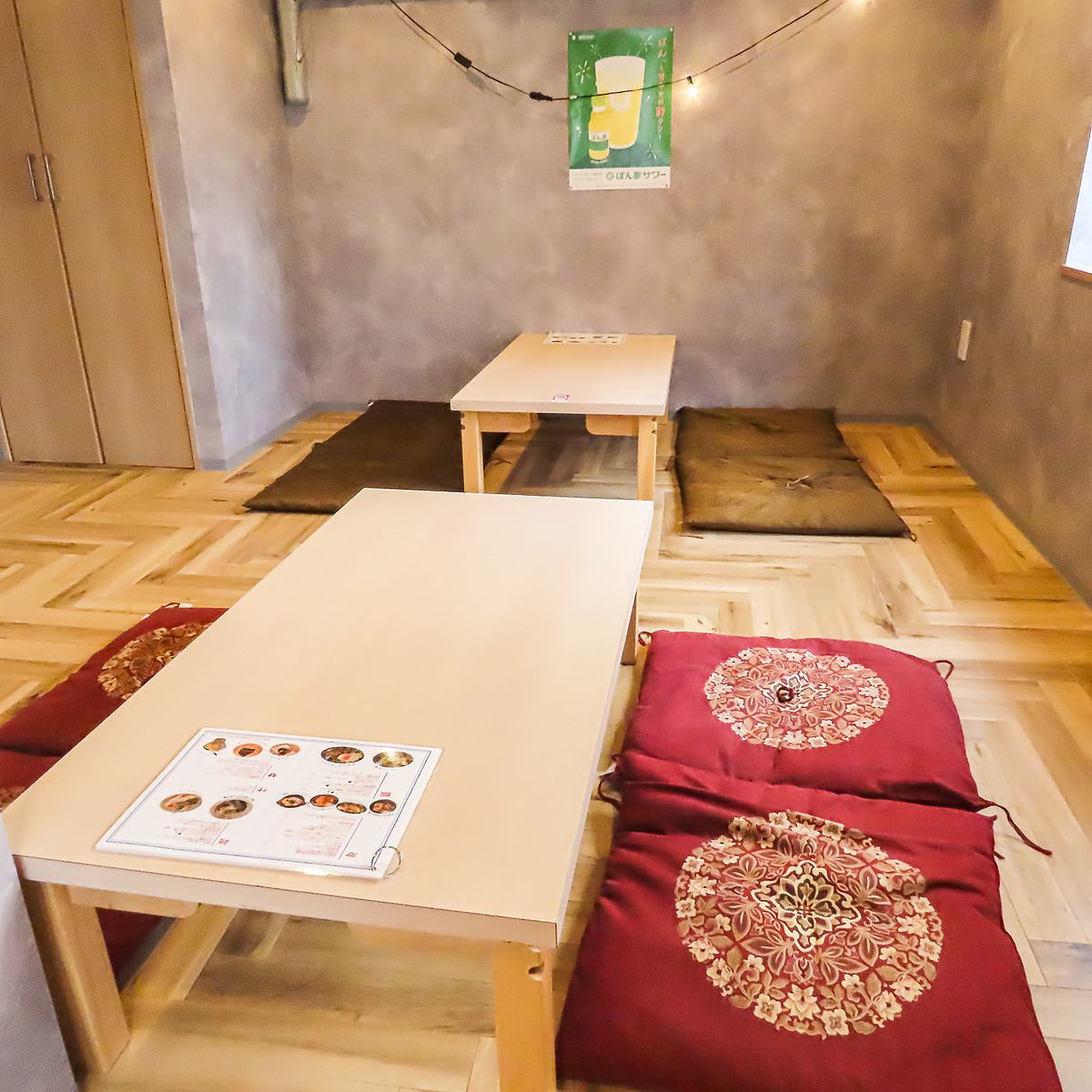二階席は8名様～15名様まで貸切可能◎お気軽にご相談ください。