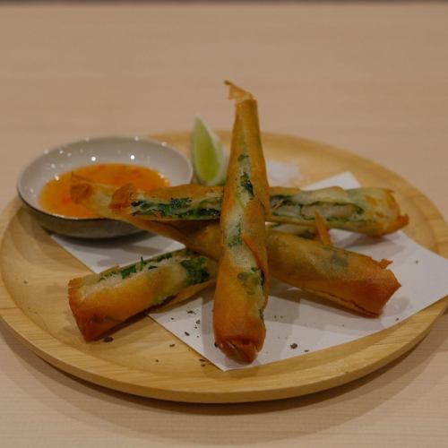 タイ風エビ春巻き