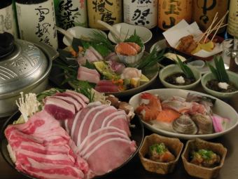 Sankai Chanko Nabe Course (Meat-focused hotpot course.The hearty ramen is also popular as a final dish.