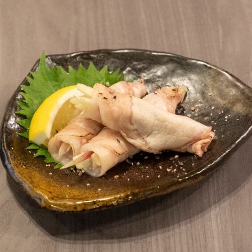 炙り芳寿豚の茗荷巻き