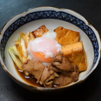 〈店長おすすめ〉極み豚を使った肉豆腐