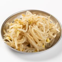 Bean sprouts namul