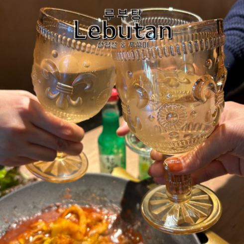 上質でこだわり抜かれたお肉を楽しめる飲み放題付「宴会コース」