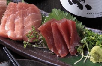 Assortment of two types of tuna