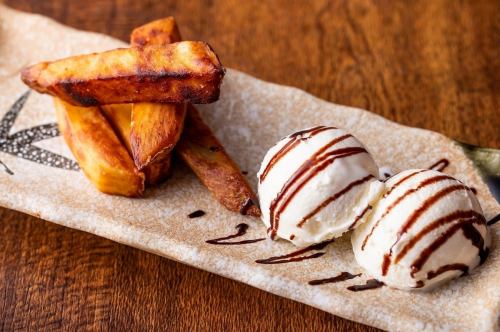 Sweet potato stick ~with vanilla ice cream~