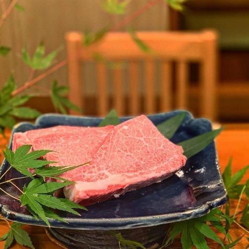 料理に合わせた日本酒も種類豊富にご用意ございます。
