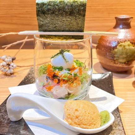 [Seasonal Chef's Choice Course] A full course of Japanese cuisine made with seasonal ingredients, from appetizers to sashimi, grilled dishes, main dishes, and desserts.