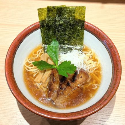 【醤油らーめん御膳※週替わり】前菜・刺身・鯛茶漬け・甘味・食後のお飲物も楽しめるランチ御膳