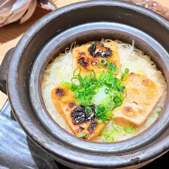 【(金)日替わり】鮭ハラスの土鍋ご飯御膳