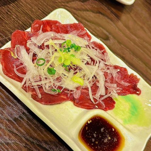 馬刺し