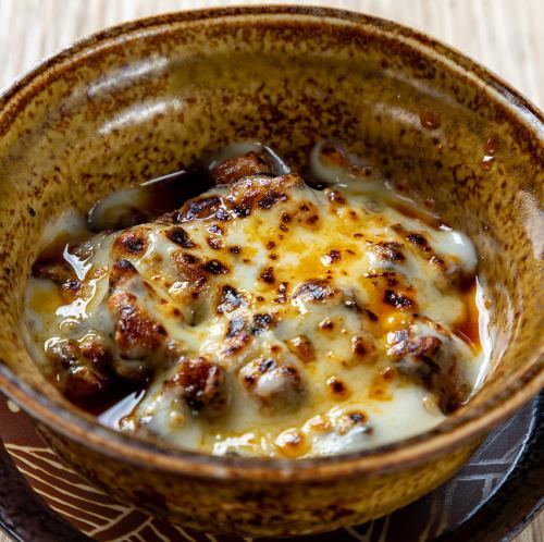 親父のチャーシュー　炙りチーズきざみ